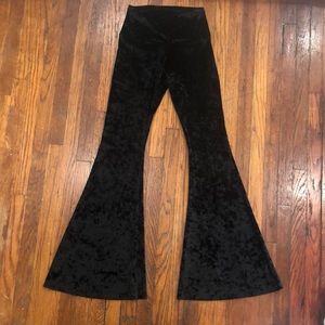 Crushed Velvet Bellbottom/Flare Leggings Size Small